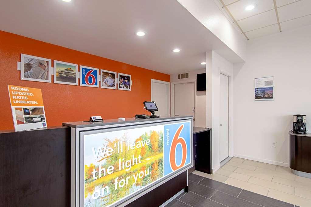 Motel 6-Alma, Ar L-40 Интерьер фото